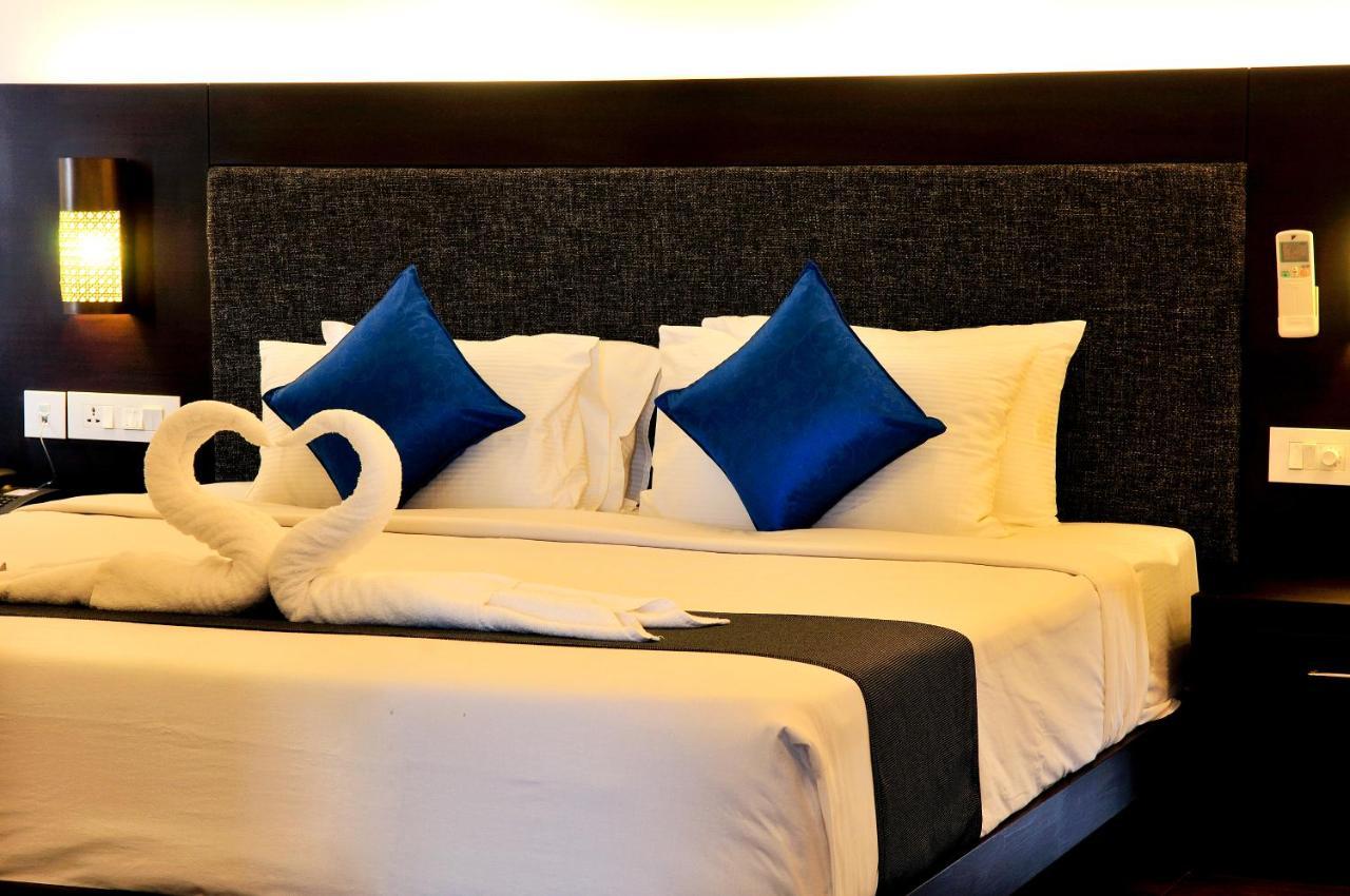 Copper Folia Hotel Kozhikode Luaran gambar