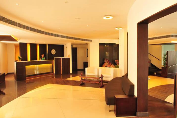 Copper Folia Hotel Kozhikode Luaran gambar