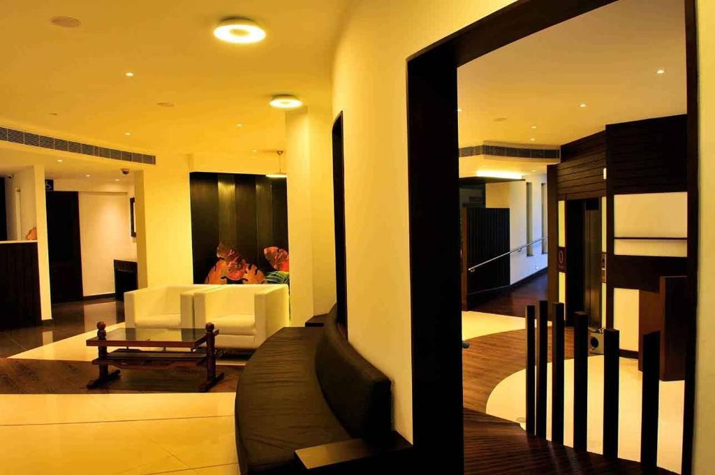 Copper Folia Hotel Kozhikode Luaran gambar