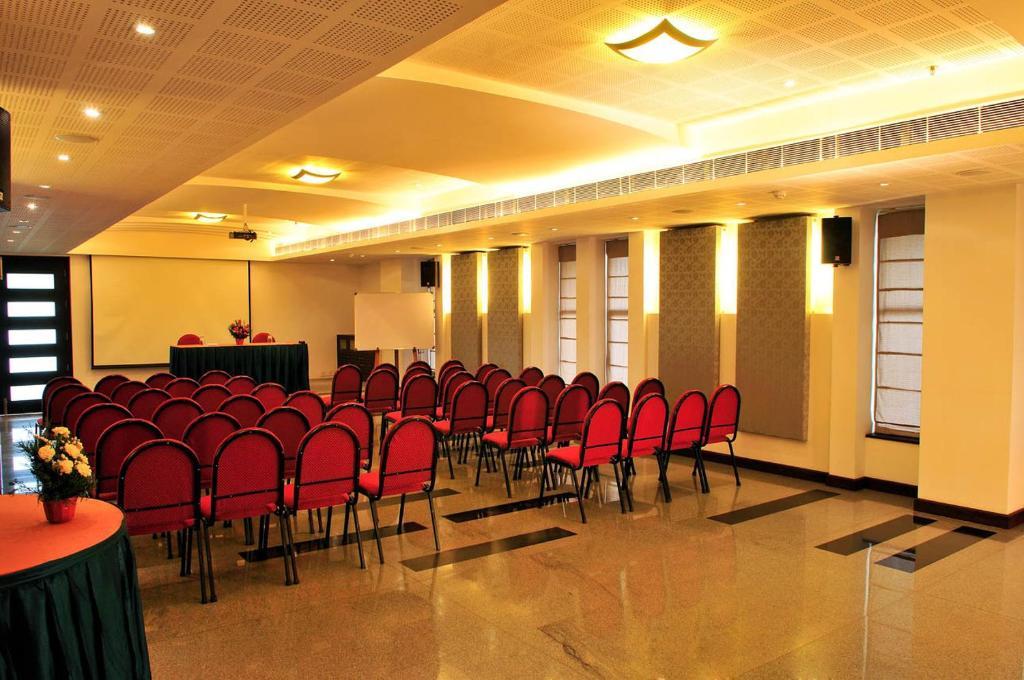 Copper Folia Hotel Kozhikode Luaran gambar