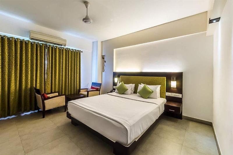 Copper Folia Hotel Kozhikode Luaran gambar