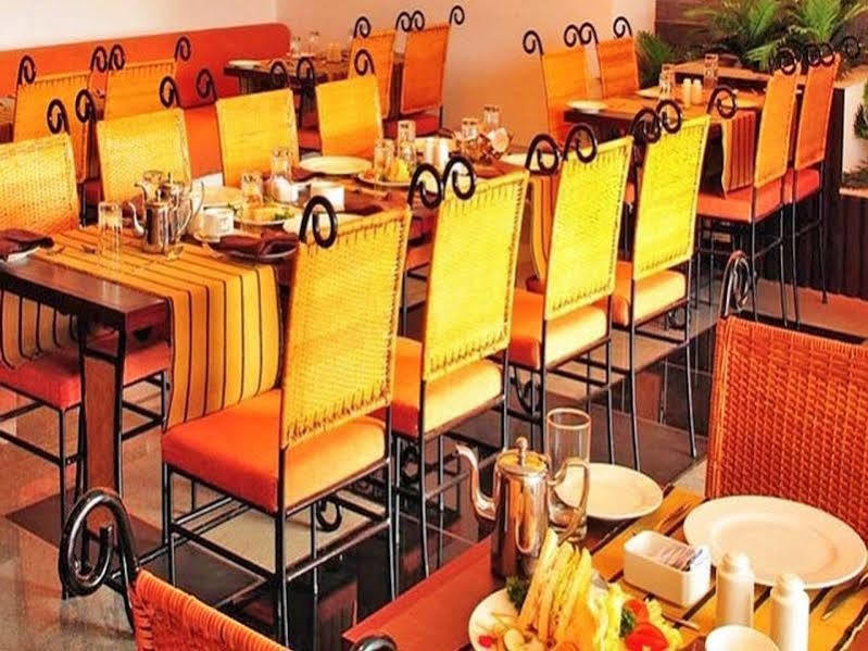 Copper Folia Hotel Kozhikode Luaran gambar